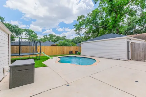 11931 Riverview Drive Houston TX 77077