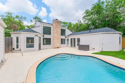 11931 Riverview Drive Houston TX 77077