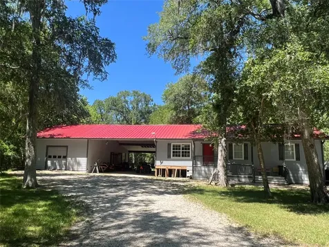 4901 County Road 216 Hungerford TX 77435