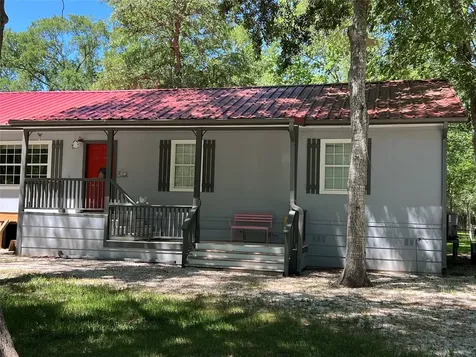 4901 County Road 216 Hungerford TX 77435