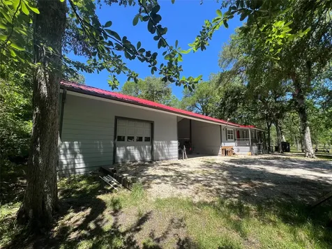 4901 County Road 216 Hungerford TX 77435