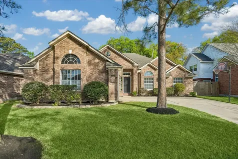 723 Lochnell Drive Houston TX 77062