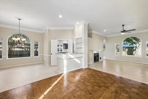 723 Lochnell Drive Houston TX 77062