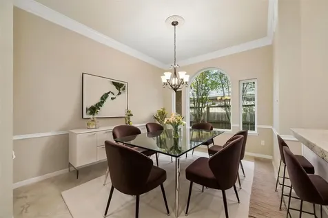 723 Lochnell Drive Houston TX 77062