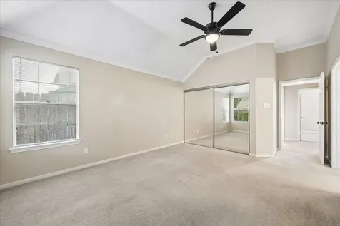 723 Lochnell Drive Houston TX 77062
