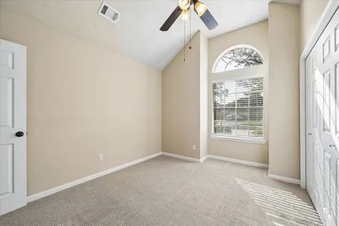 723 Lochnell Drive Houston TX 77062