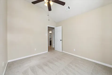 723 Lochnell Drive Houston TX 77062