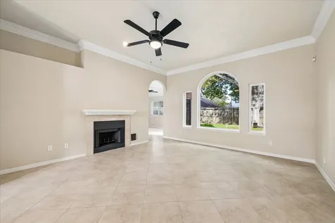 723 Lochnell Drive Houston TX 77062
