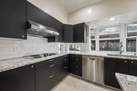 723 Lochnell Drive Houston TX 77062