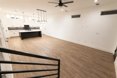 1206 Hamblen Street Houston TX 77009