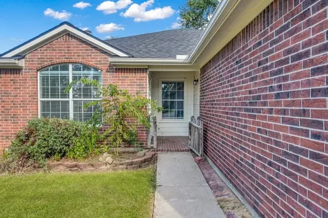 10486 Twin Circles Drive Montgomery TX 77356