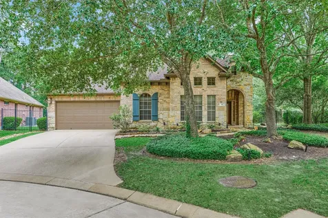 14 Mystic Pines Court The Woodlands TX 77382