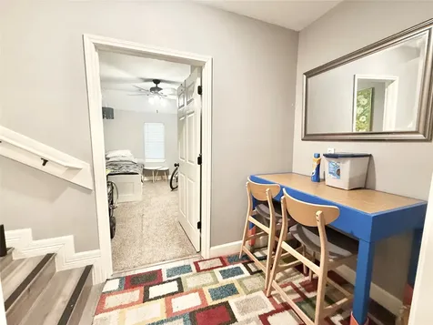 2043 Des Jardines Street Houston TX 77023