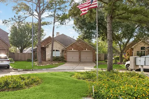 206 Jaimes Court Houston TX 77094