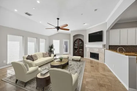 206 Jaimes Court Houston TX 77094