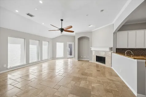 206 Jaimes Court Houston TX 77094
