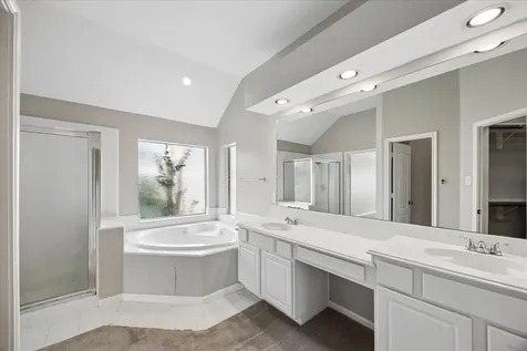 206 Jaimes Court Houston TX 77094
