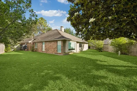 206 Jaimes Court Houston TX 77094