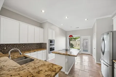 206 Jaimes Court Houston TX 77094