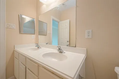 10355 Panther Point Drive Houston TX 77099