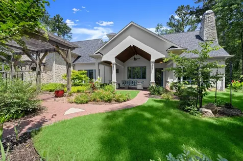 129 Stagecoach Circle Huntsville TX 77340