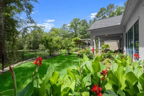 129 Stagecoach Circle Huntsville TX 77340
