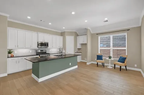 4948 Birchwood Bluff Lane Rosharon TX 77583