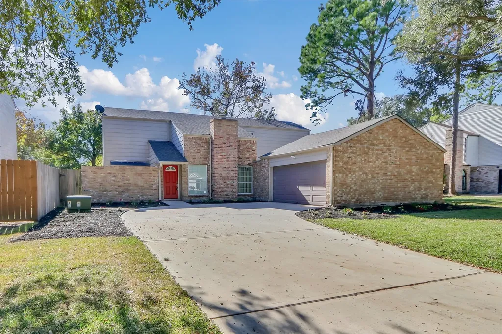 13911 Piping Rock Lane Houston TX 77077