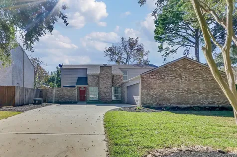 13911 Piping Rock Lane Houston TX 77077