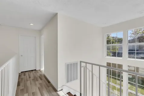 13911 Piping Rock Lane Houston TX 77077