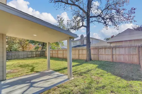 13911 Piping Rock Lane Houston TX 77077
