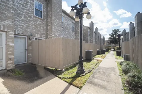 3224 Holly Hall Street 3224 Houston TX 77054