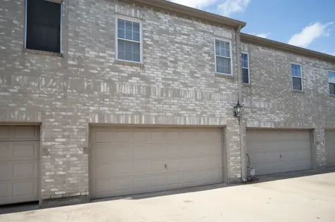 3224 Holly Hall Street 3224 Houston TX 77054