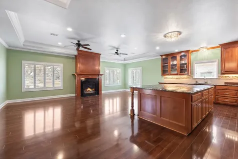 56 Sammy Snead Hilltop Lakes TX 77871