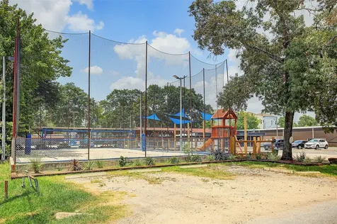 1314 W 31st Street Houston TX 77018