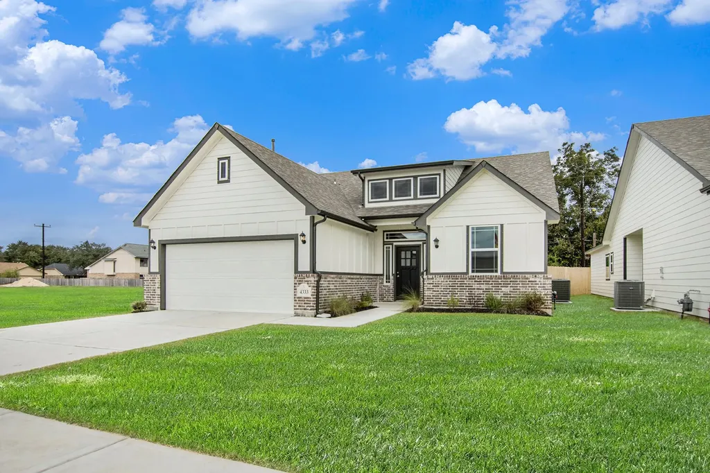 4333 Ellison Street Bay City TX 77414