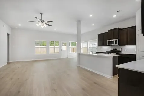 4333 Ellison Street Bay City TX 77414