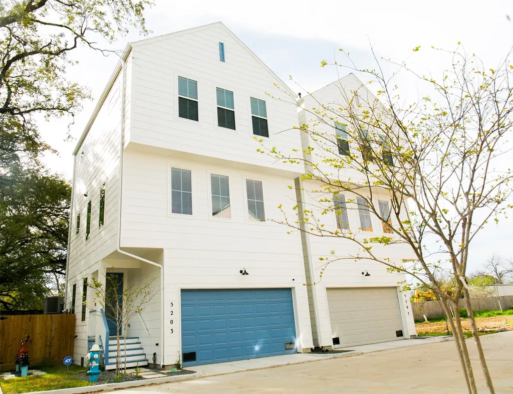 5203 Burress Springs Lane Houston TX 77022