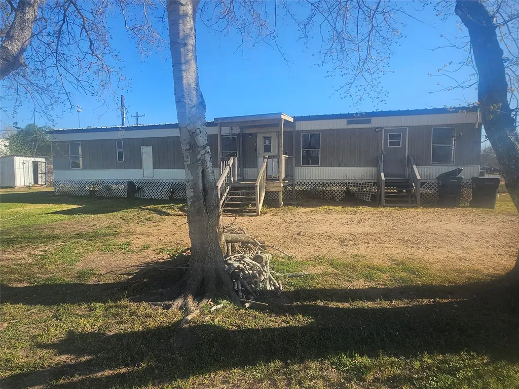 1423 Prosperity Street El Campo TX 77437