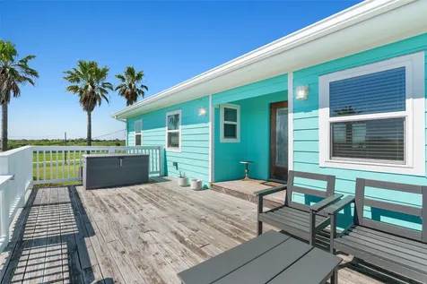 3527 9 Mile Road Galveston TX 77554
