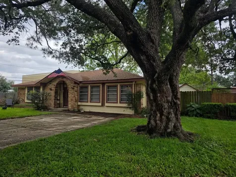 2638 Pine Village Drive Houston TX 77080