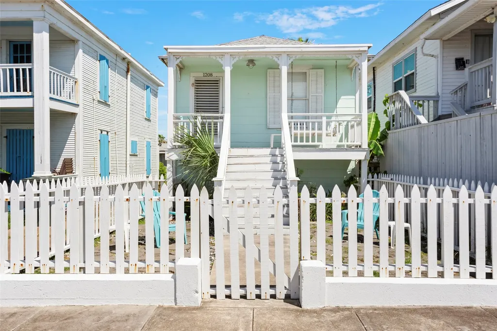 1208 Ursuline Street Street Galveston TX 77550