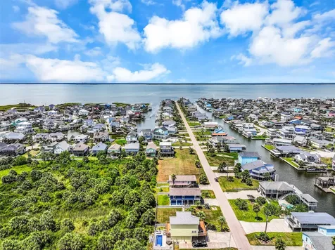 4126 Nueces Drive Galveston TX 77554