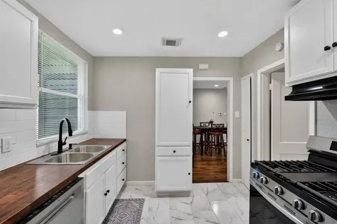 3863 Arbor Street Houston TX 77004