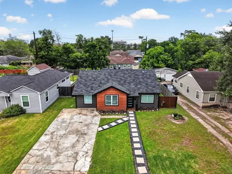 3863 Arbor Street Houston TX 77004