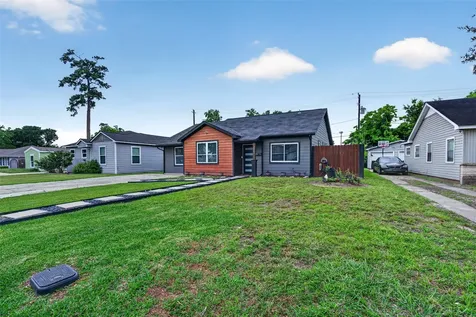 3863 Arbor Street Houston TX 77004