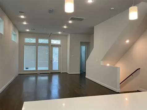 3123 Leeland Street Houston TX 77003