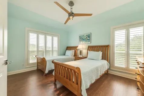 4315 Lago Viento Austin TX 78734