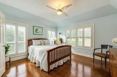 4315 Lago Viento Austin TX 78734