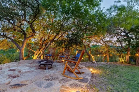 4315 Lago Viento Austin TX 78734